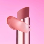 essence Blur Soufflé Sheer Nude Lip Balm - Balsam do ust 04 3g