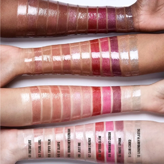 KIKO Milano Club K Gloss Boss Lipgloss - Nawilżający błyszczyk do ust o nieodpartym połysku 8