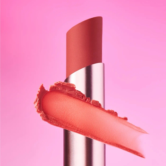 essence Blur Soufflé Sheer Nude Lip Balm - Balsam do ust 01 3g